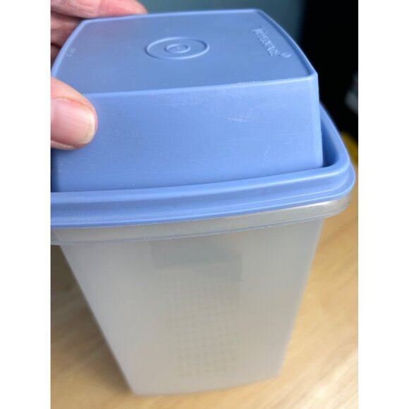 Tupperware Pickle Keeper Pic a Deli Blue & Frosted White 3 Piece USA Collectible - Picture 4 of 11